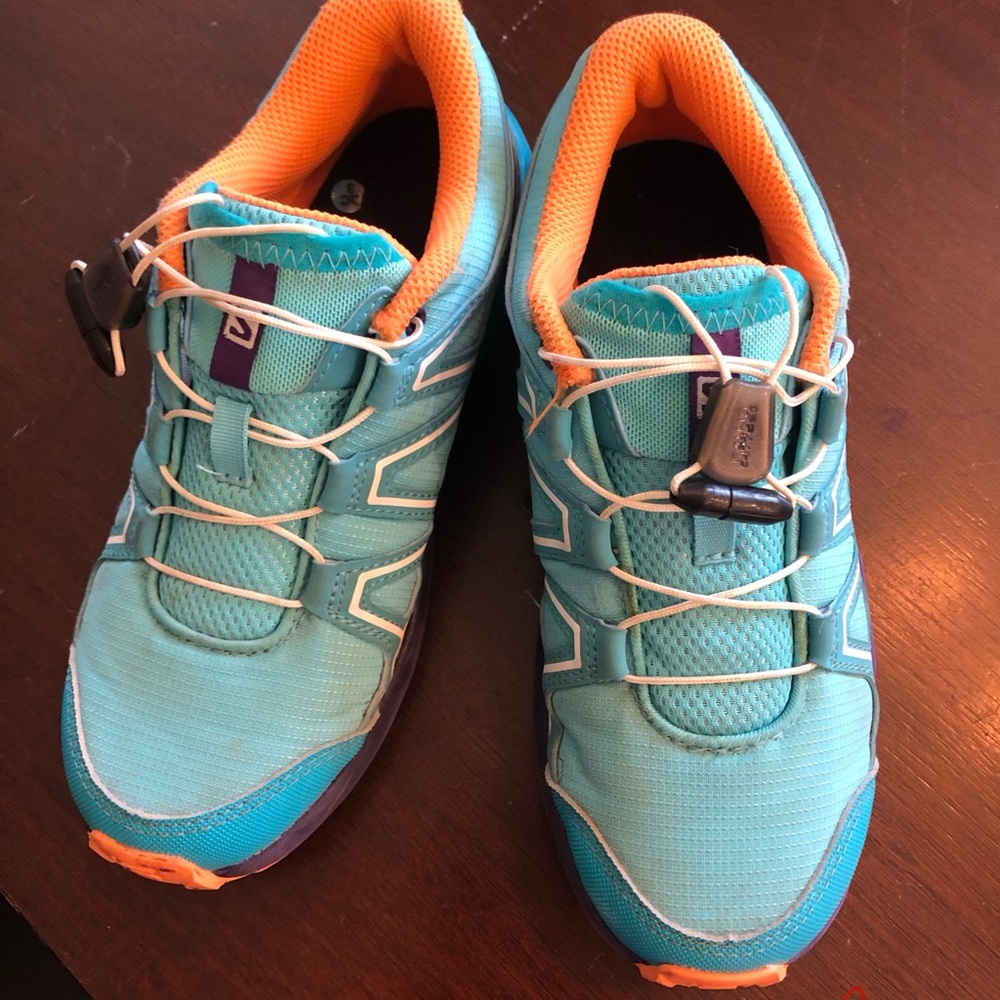 Salomon speedcross size 2 youth